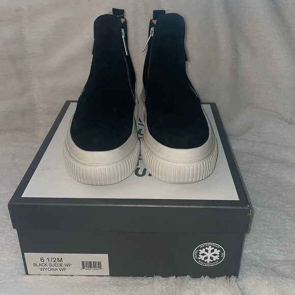 NWT J/SLIDES WYONA Black Suede Waterproof Hidden Wedge Sneaker Bootie - Picture 6 of 14